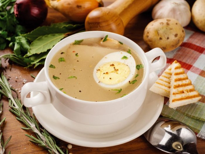 5 быстрых рецептов диетических супов для похудения