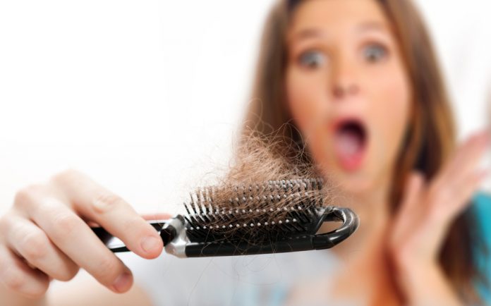 Лучшие домашние средства для предотвращения выпадения волос