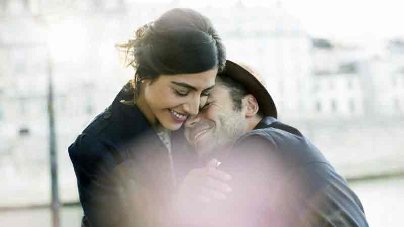 8 прекрасных вещей, которые происходят, когда мужчина влюбляется