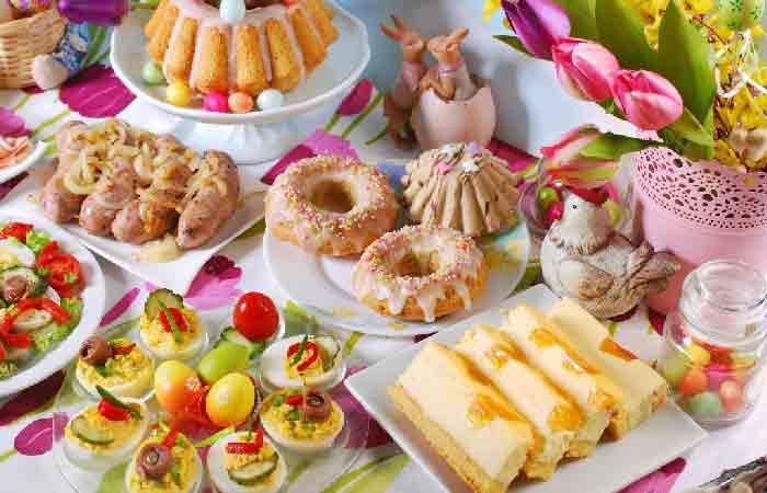 Пасхальное меню: 5 основных блюд, которые украсят праздничный стол в воскресный день